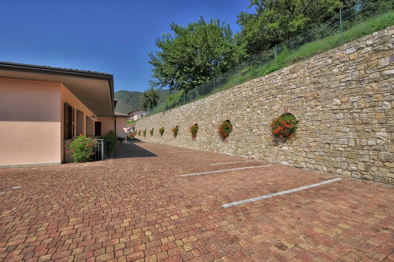 Residence Mirabel Tignale Italien