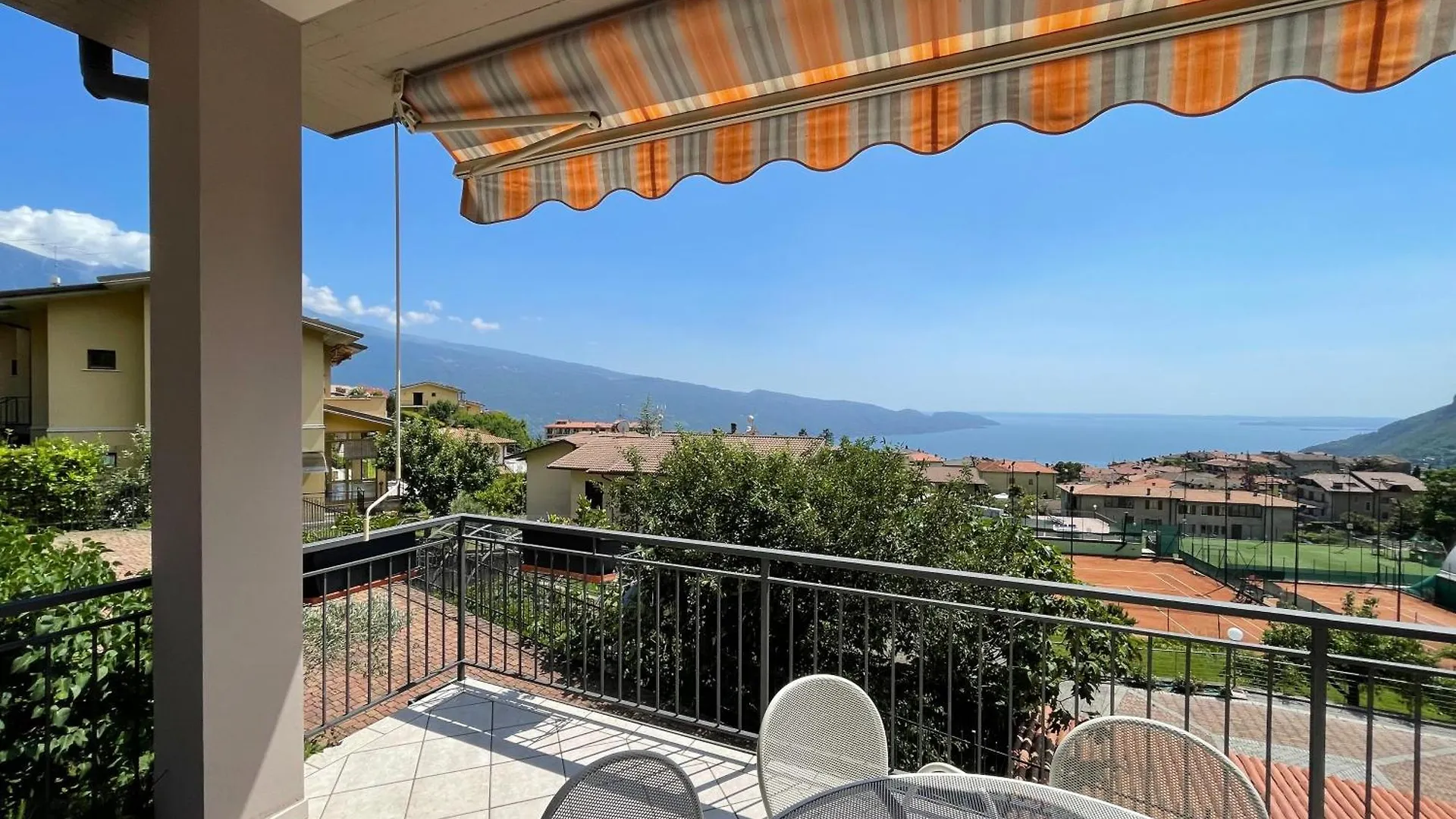 Residence Mirabel Tignale Aparthotel