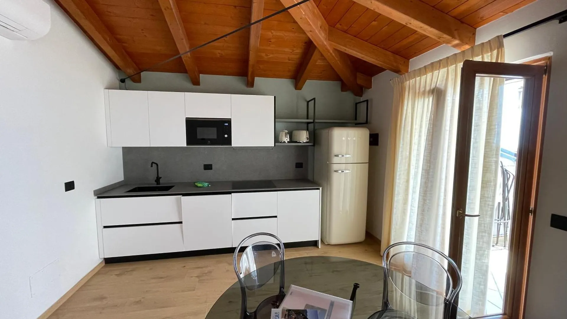 Residence Mirabel Tignale Aparthotel